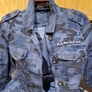 Elan blue camo jacket
